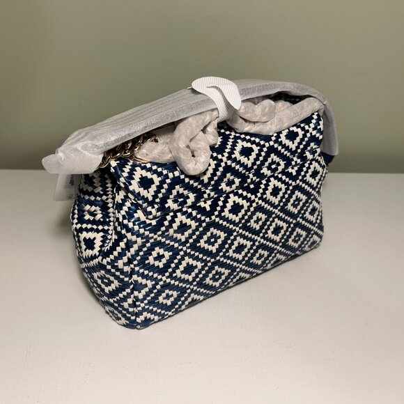 Guess Rianee Convertible Crossbody Bag - Picture 3 of 12